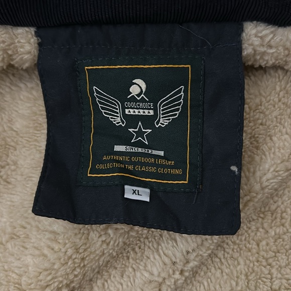 Men’s Outdoor Leisure Vest - Picture 3 of 7